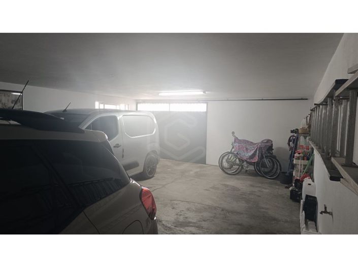 Image No.35-4 Bed House for sale