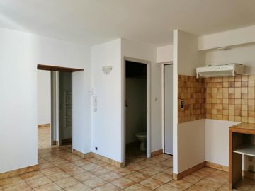 1 - Aubenas, Apartment