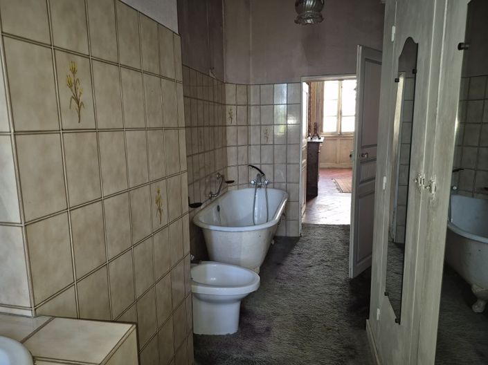 Image No.13-6 Bed House for sale