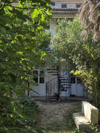 Image No.30-6 Bed House for sale