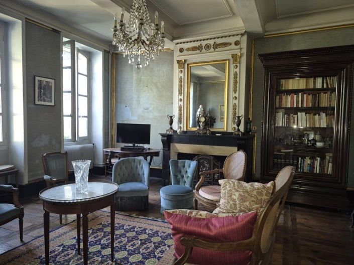 Image No.4-6 Bed House for sale