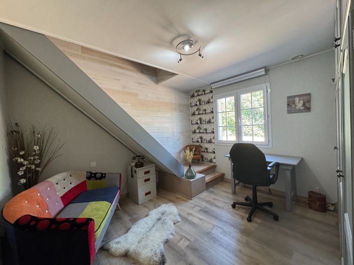 Image No.15-4 Bed House for sale