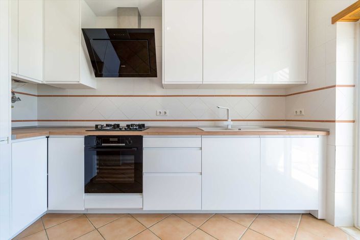 Image No.12-3 Bed Apartment for sale