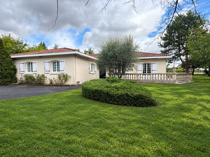 Image No.3-4 Bed House for sale