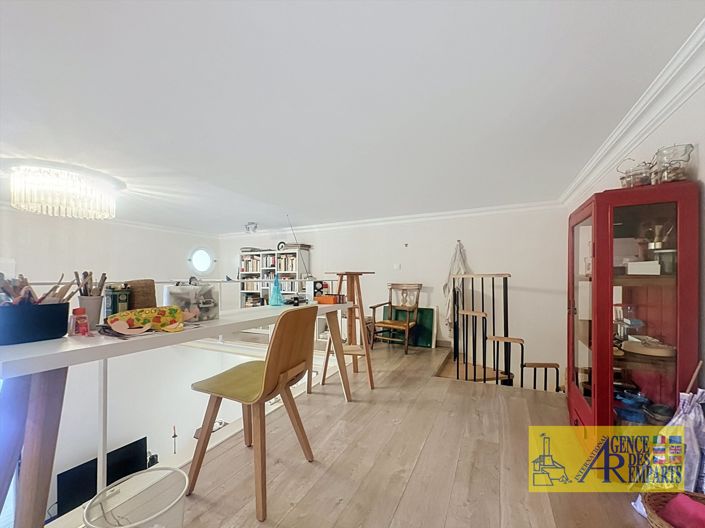 Image No.10-2 Bed Apartment for sale