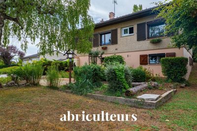 1 - Varanges, House