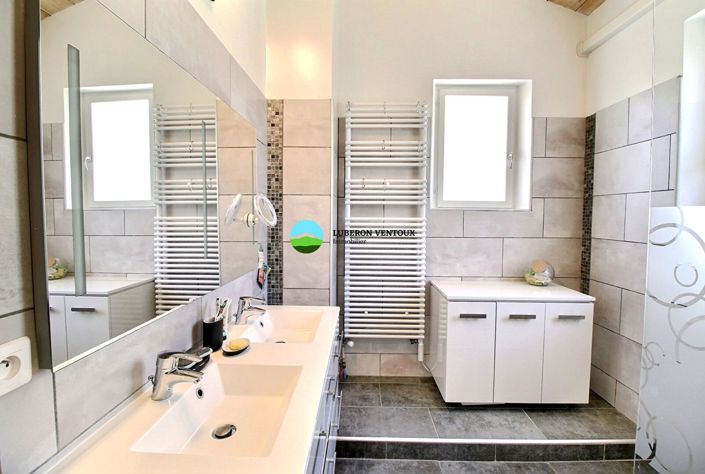 Image No.17-4 Bed House for sale