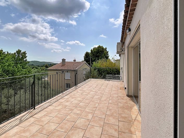 Image No.4-3 Bed Apartment for sale