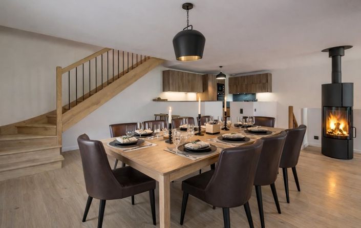 Image No.2-5 Bed House for sale