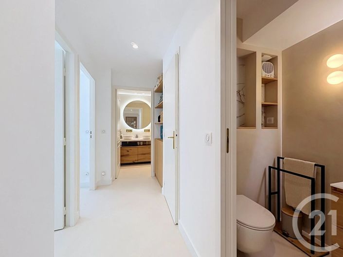 Image No.18-2 Bed Apartment for sale