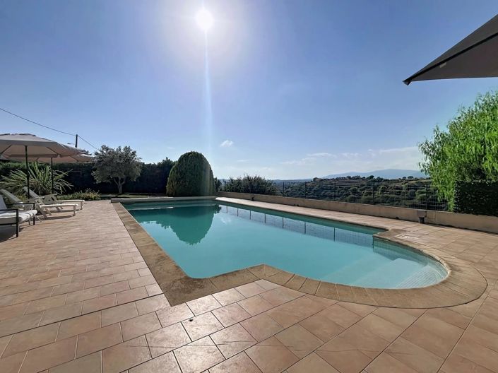 Image No.3-4 Bed House for sale