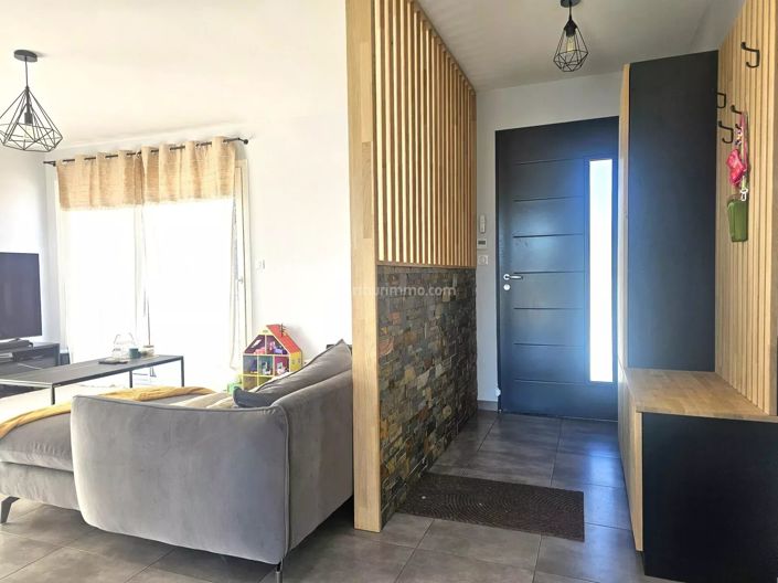 Image No.4-3 Bed House for sale