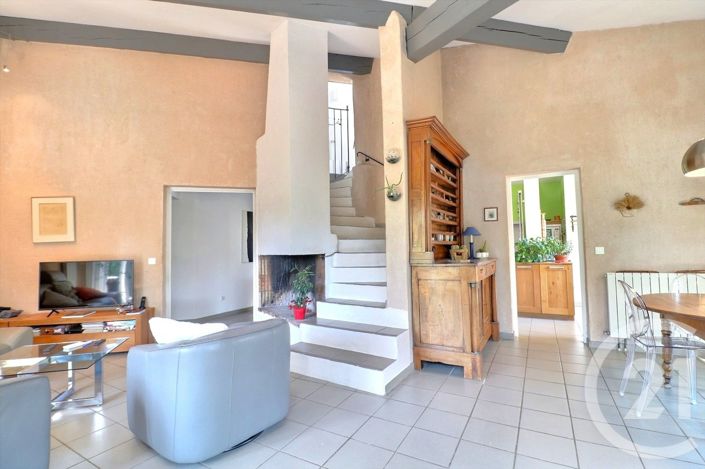 Image No.5-7 Bed House for sale