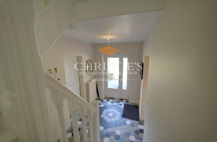 Image No.16-9 Bed House for sale