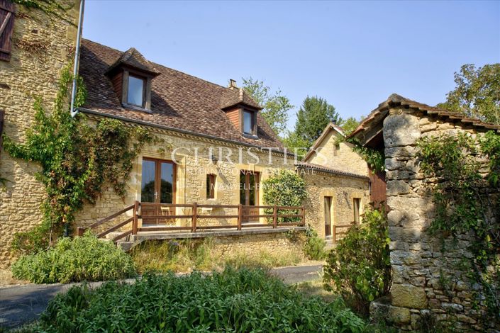 Image No.2-9 Bed House for sale
