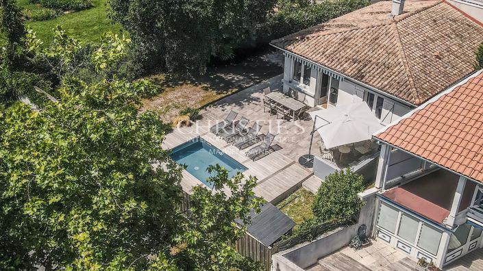 Image No.2-5 Bed House for sale