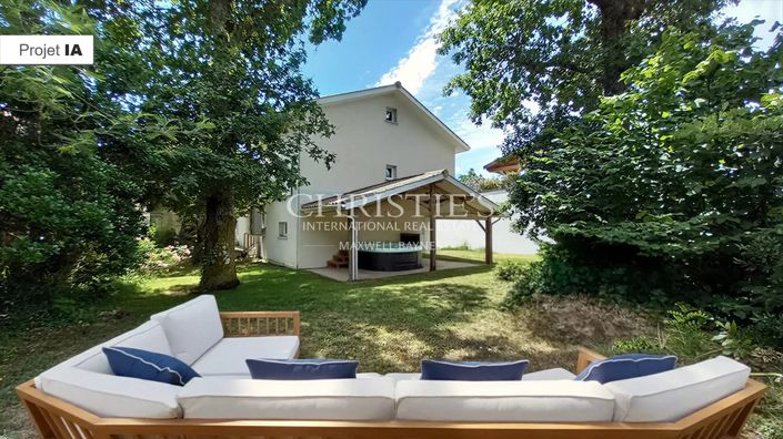 Image No.21-5 Bed House for sale