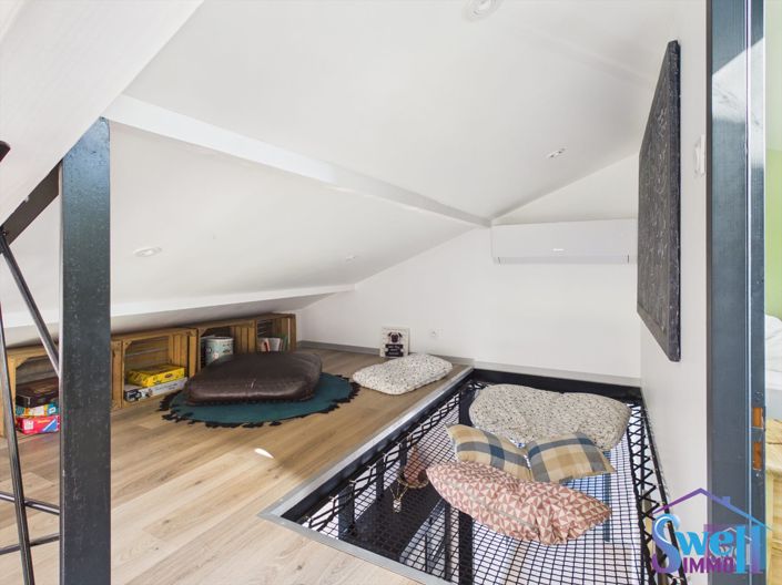 Image No.18-4 Bed House for sale