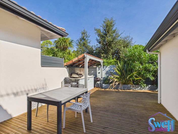 Image No.21-4 Bed House for sale