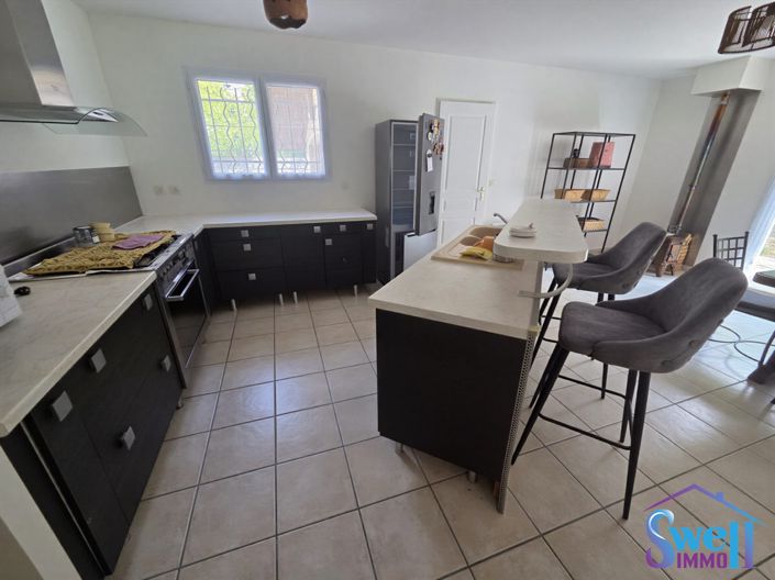 Image No.5-3 Bed House for sale