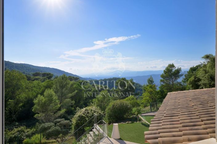Image No.15-4 Bed House for sale