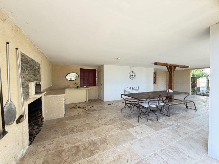 Image No.29-6 Bed House for sale
