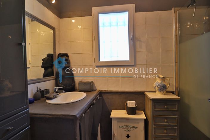 Image No.14-3 Bed House for sale
