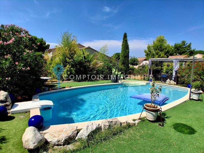 Image No.19-3 Bed House for sale