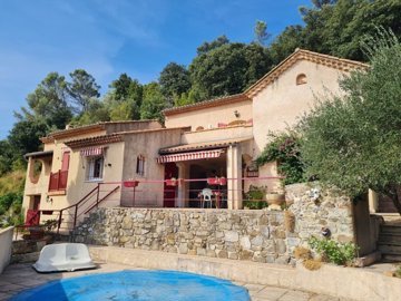 1 - Anduze, Maison