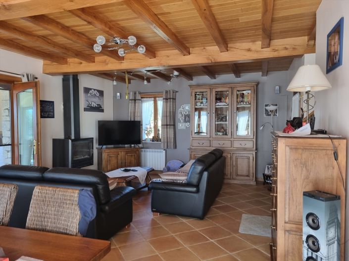 Image No.15-3 Bed House for sale