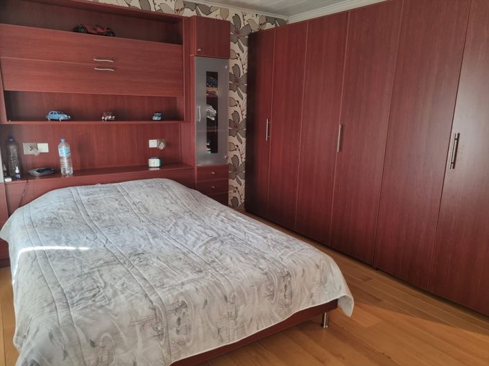Image No.35-3 Bed House for sale
