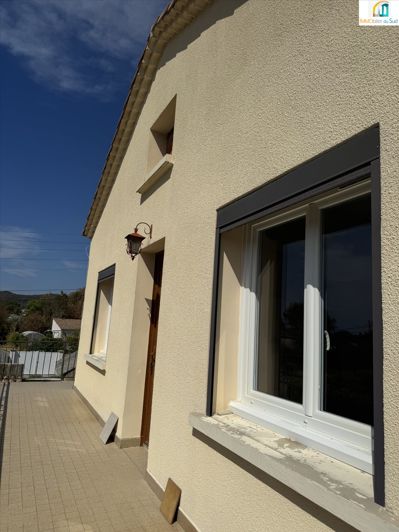 Image No.11-7 Bed House for sale