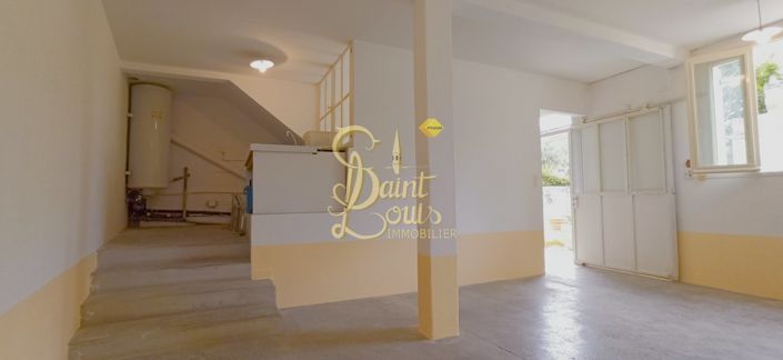 Image No.11-5 Bed House for sale