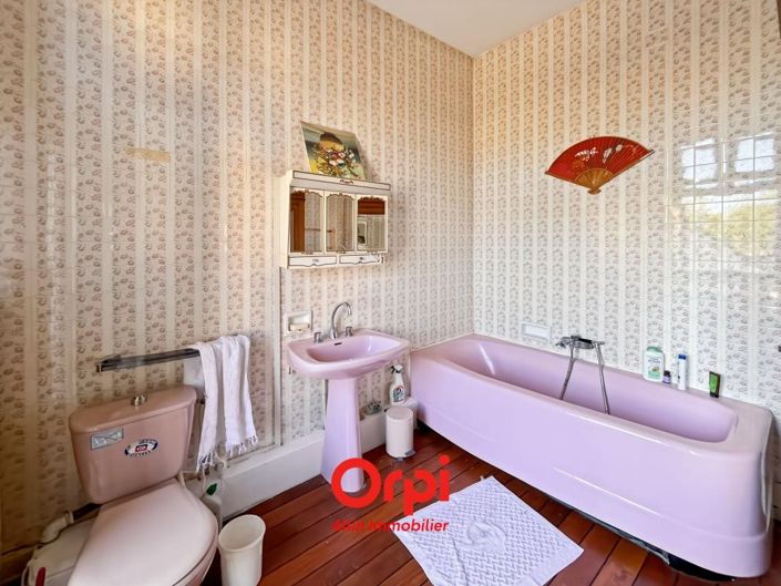 Image No.16-5 Bed House for sale