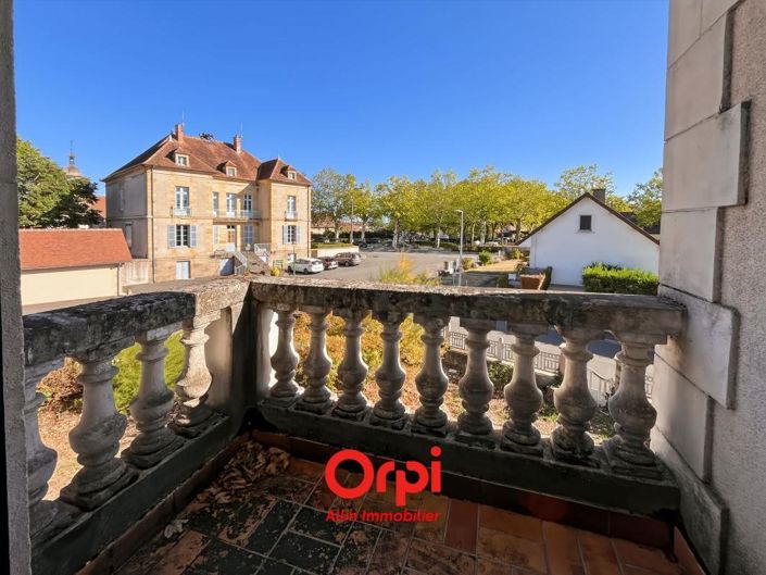 Image No.18-5 Bed House for sale