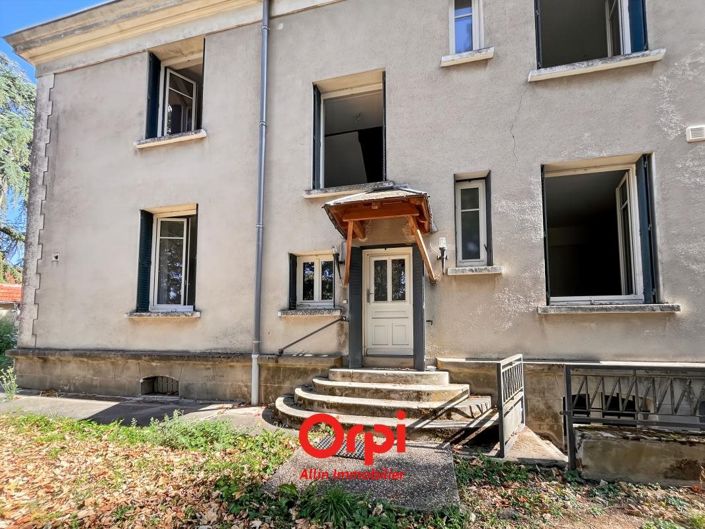 Image No.23-5 Bed House for sale