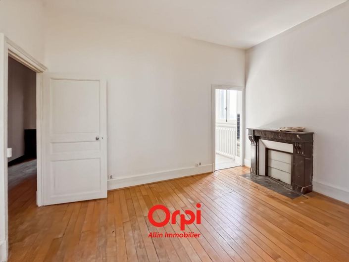 Image No.33-5 Bed House for sale