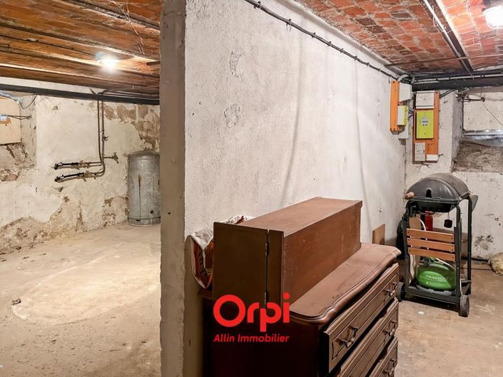 Image No.53-5 Bed House for sale