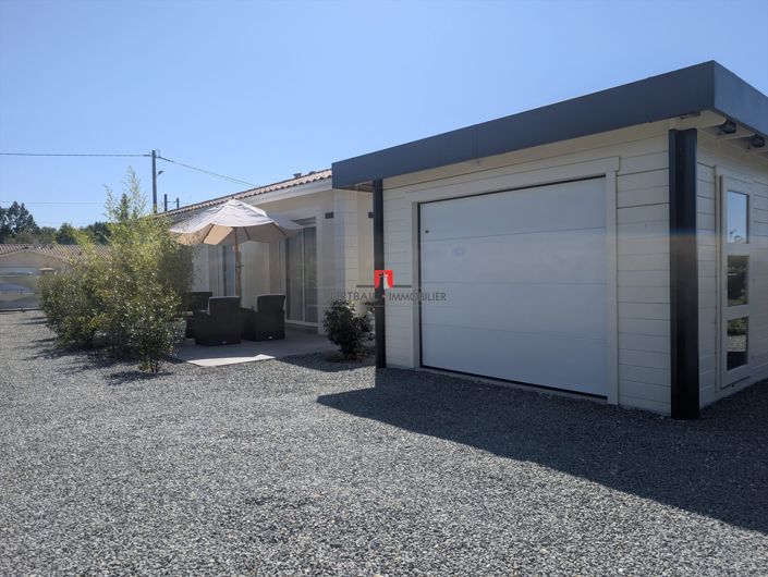 Image No.10-3 Bed House for sale
