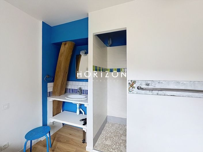 Image No.22-3 Bed House for sale