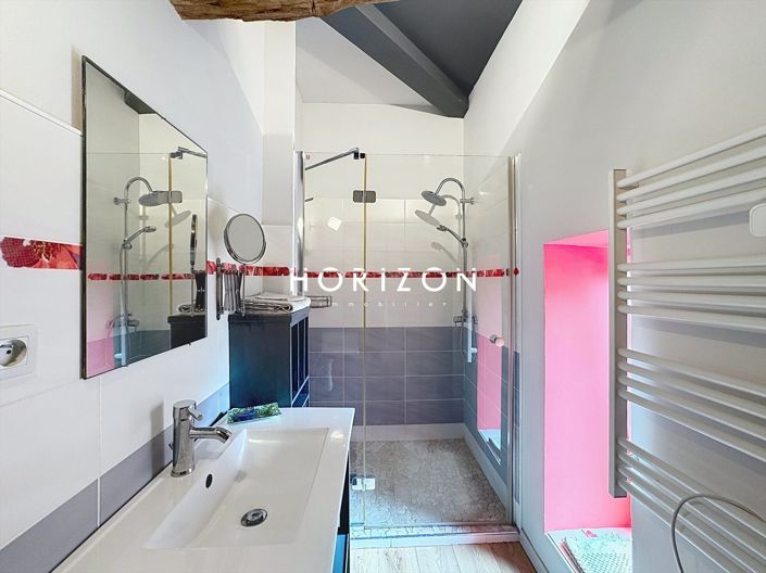 Image No.25-3 Bed House for sale