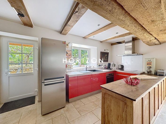 Image No.6-3 Bed House for sale