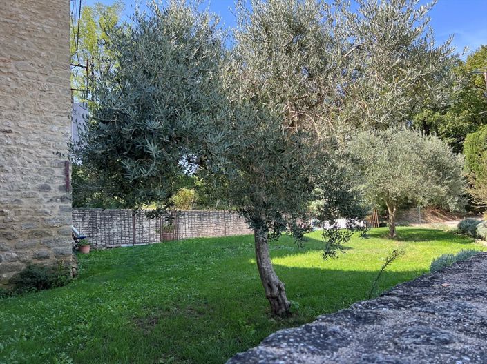 Image No.9-7 Bed Property for sale