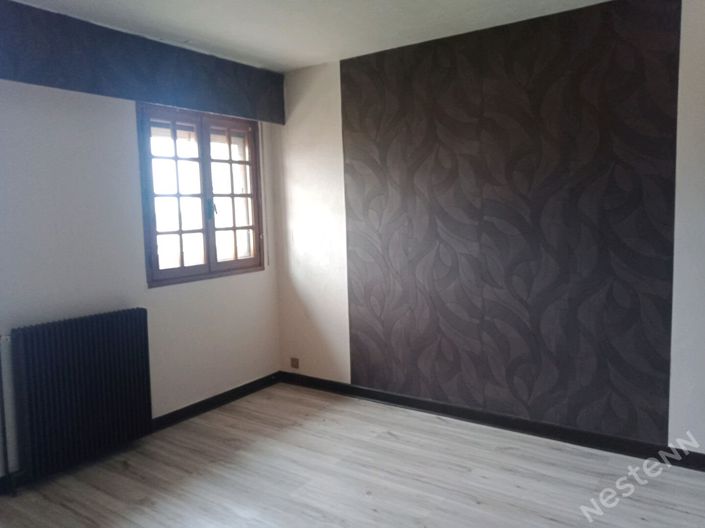 Image No.18-5 Bed House for sale