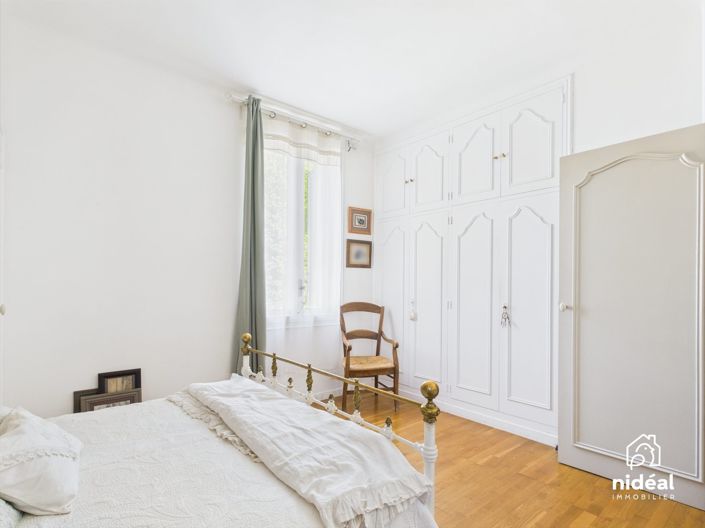 Image No.15-8 Bed House for sale