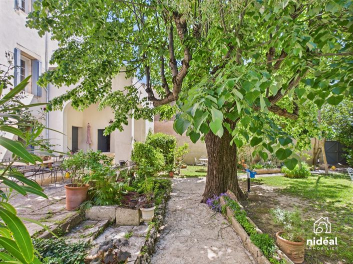 Image No.24-8 Bed House for sale