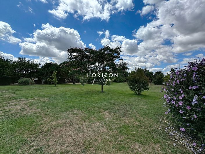 Image No.27-4 Bed Property for sale