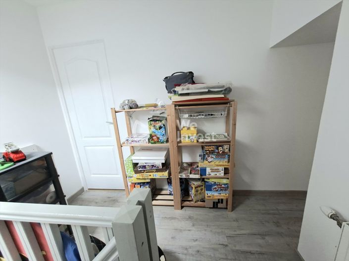 Image No.15-3 Bed House for sale