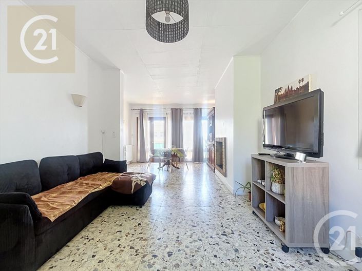 Image No.10-5 Bed House for sale