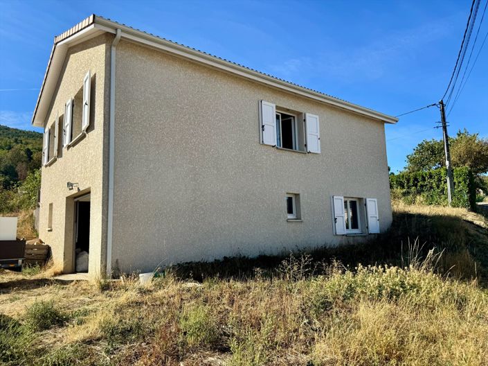 Image No.2-4 Bed House for sale